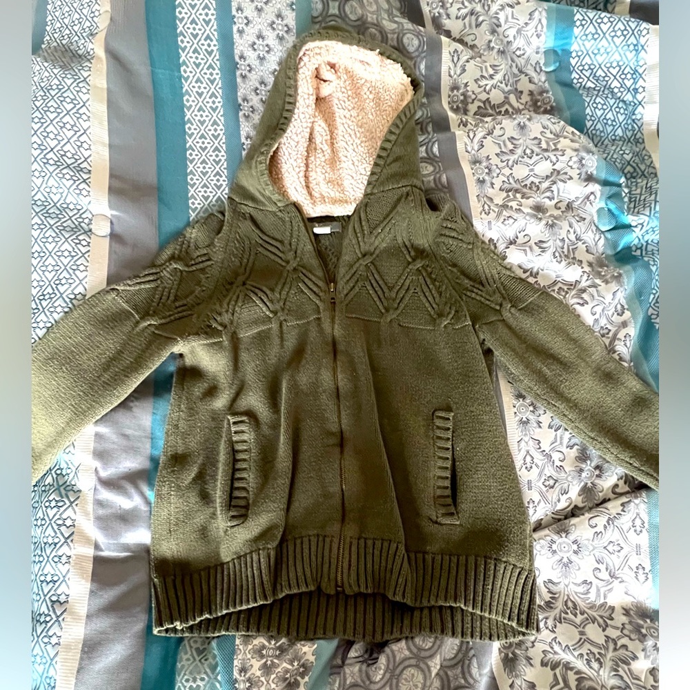 Women’s Winter Sweater